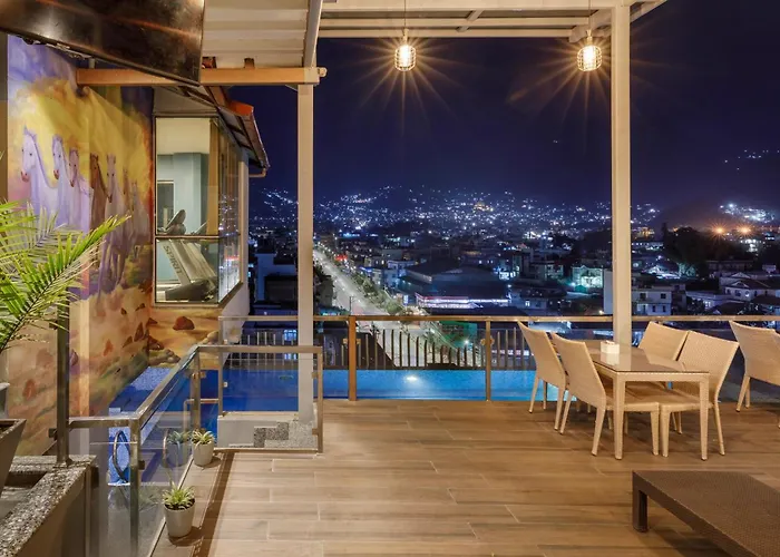 Sabrina Hotel 4*
