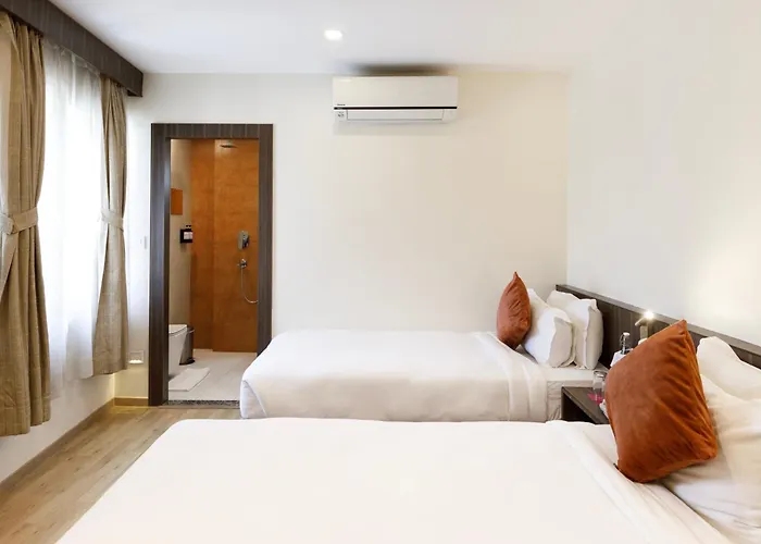 Sabrina Hotel 4*