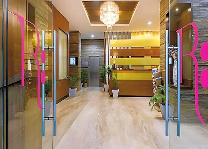 Sabrina Hotel 4*